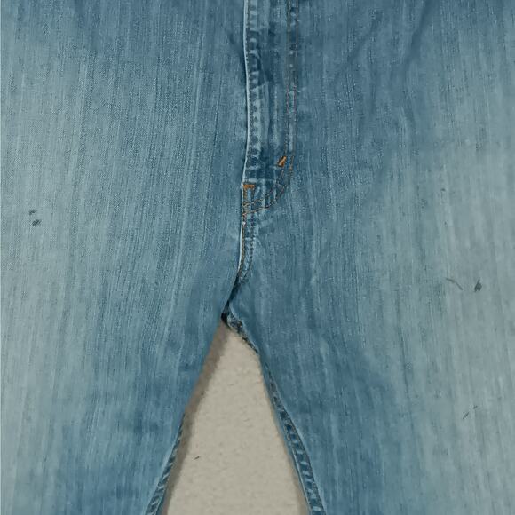 Levi's 559 Jeans Light Blue Size 46 x 32 100% Cotton 5 Working Pockets - Picture 10 of 10